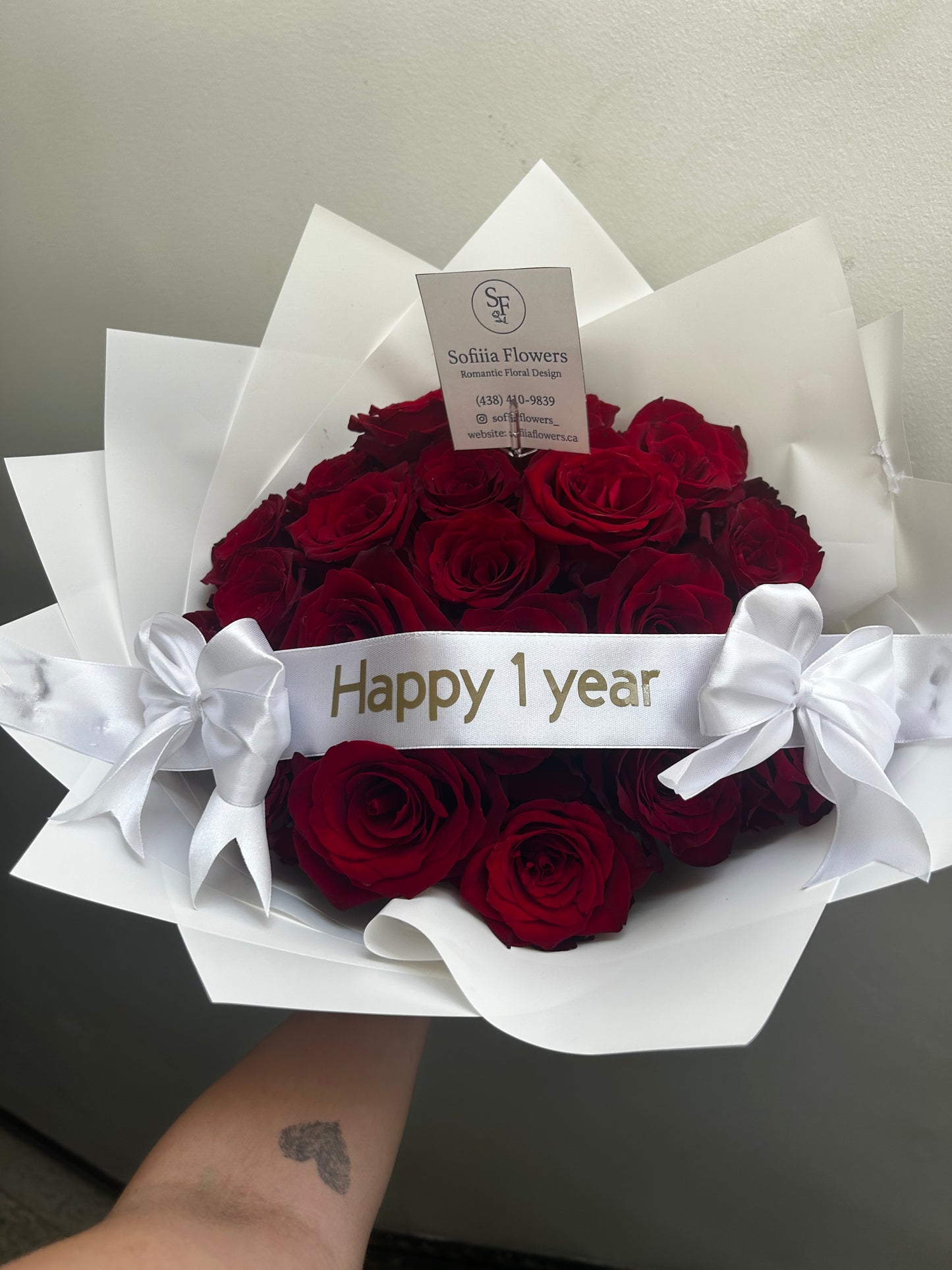 Personalized Red Rose Bouquet with Banne