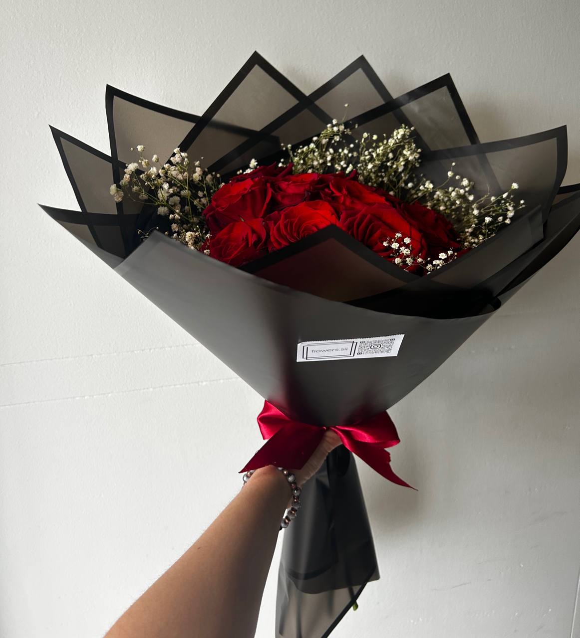 Scarlet Elegance